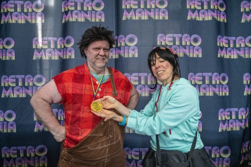 Röjar Ralf & Vanellope Härlig energi från denna duo! Röjar Ralf och Vanellope (Vanilla).  Cosplayer (Ralf): @cristiancson